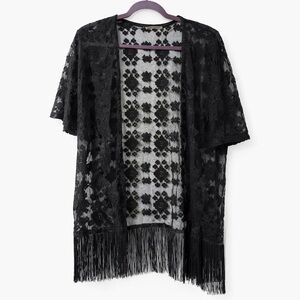 One size Maurice's black lace floral kimono